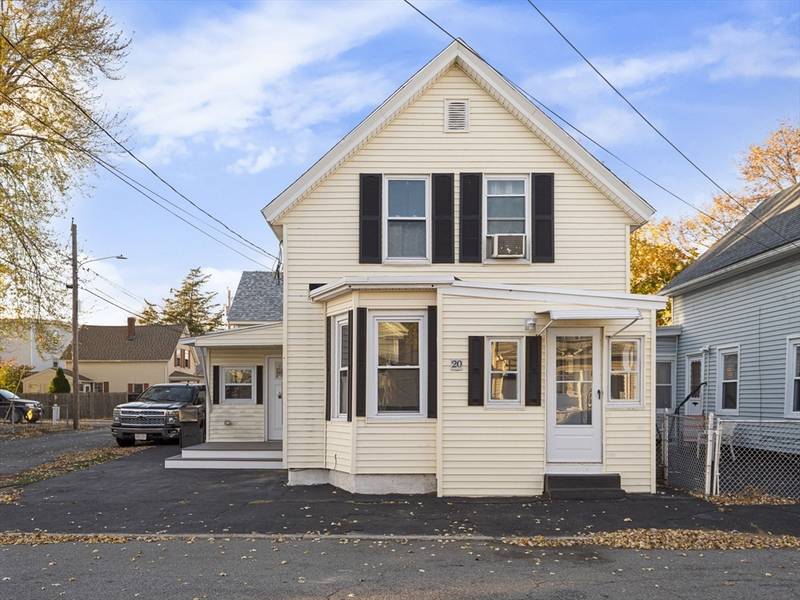 20 West St, Lowell, MA 01850