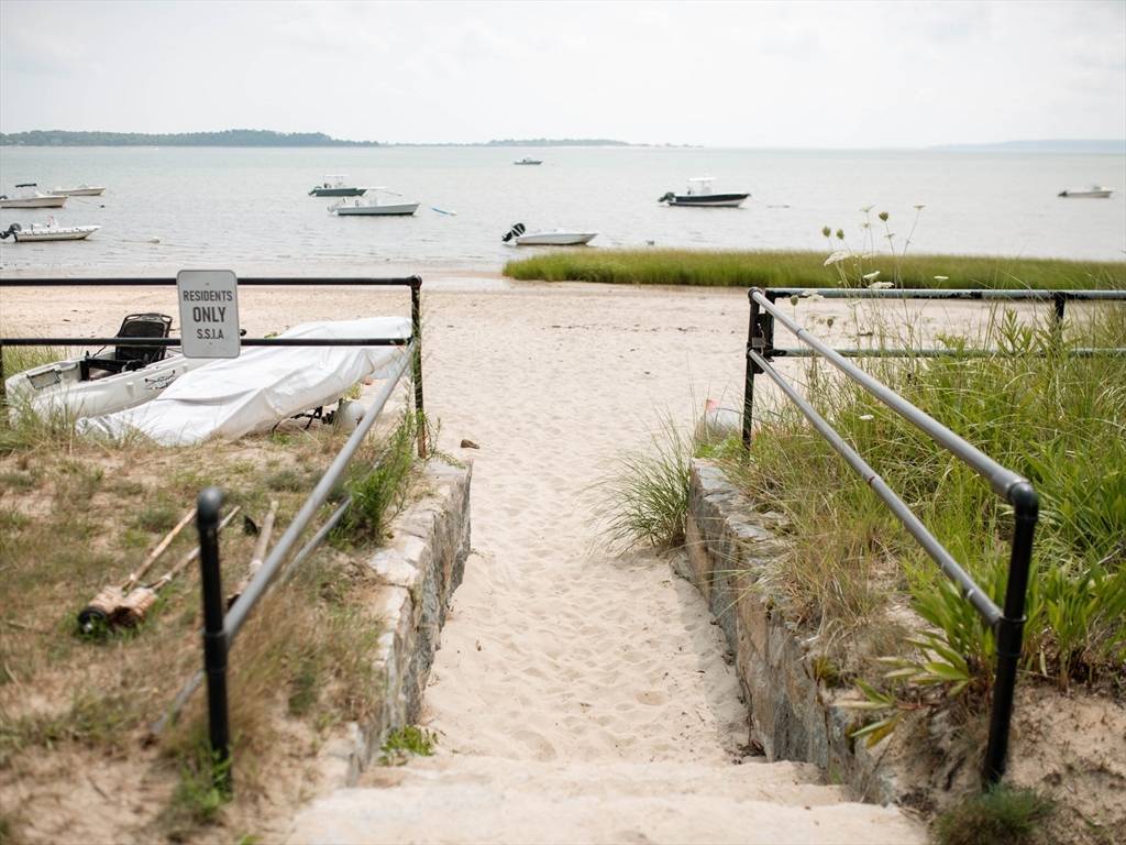 Duxbury, MA 02332,34 Samoset Rd