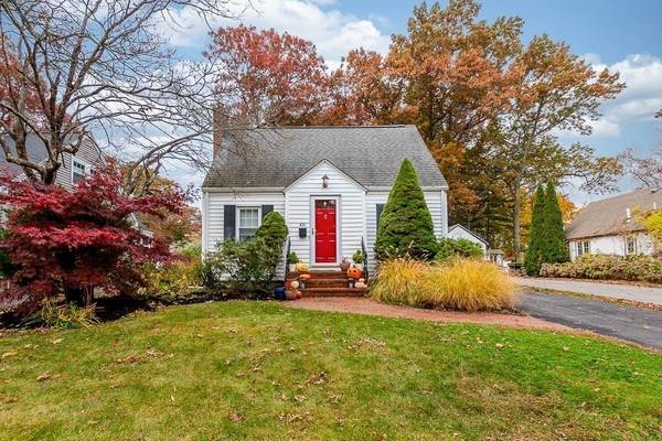 431 Mount Vernon Street, Dedham, MA 02026