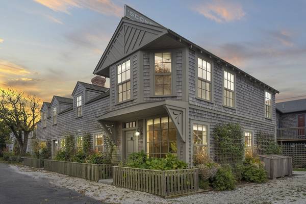 25 Broadway, Nantucket, MA 02564