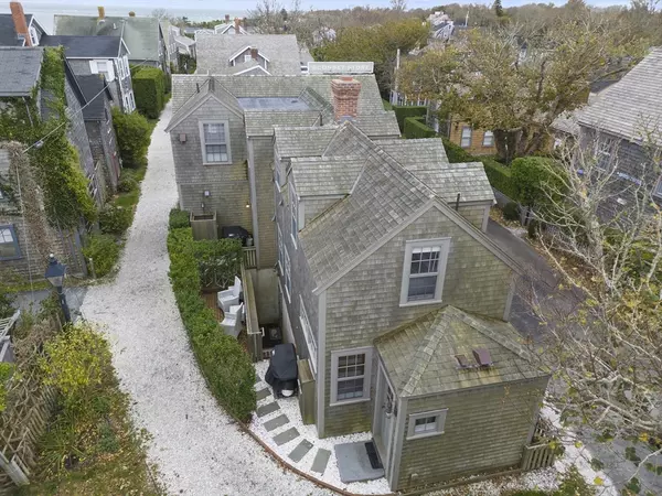 Nantucket, MA 02564,25 Broadway