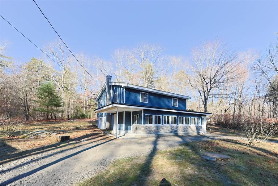 257 Old Enfield, Belchertown, MA 01007