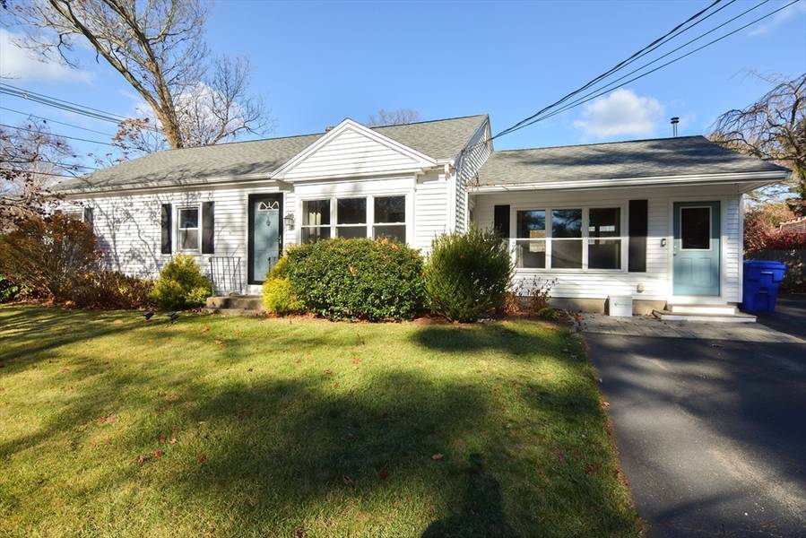 76 Glebe Court, Taunton, MA 02780