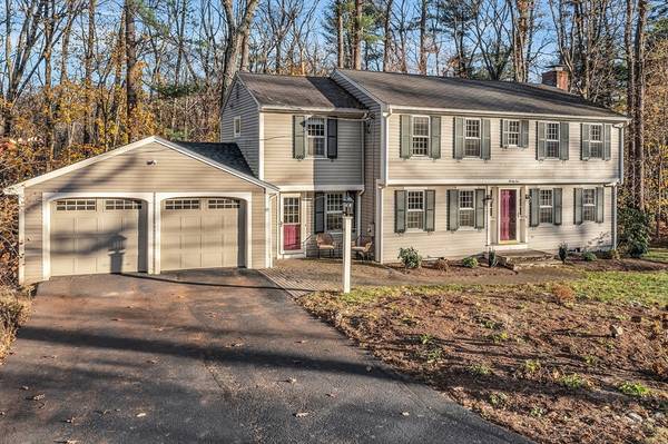 25 Oneida Rd, Acton, MA 01720