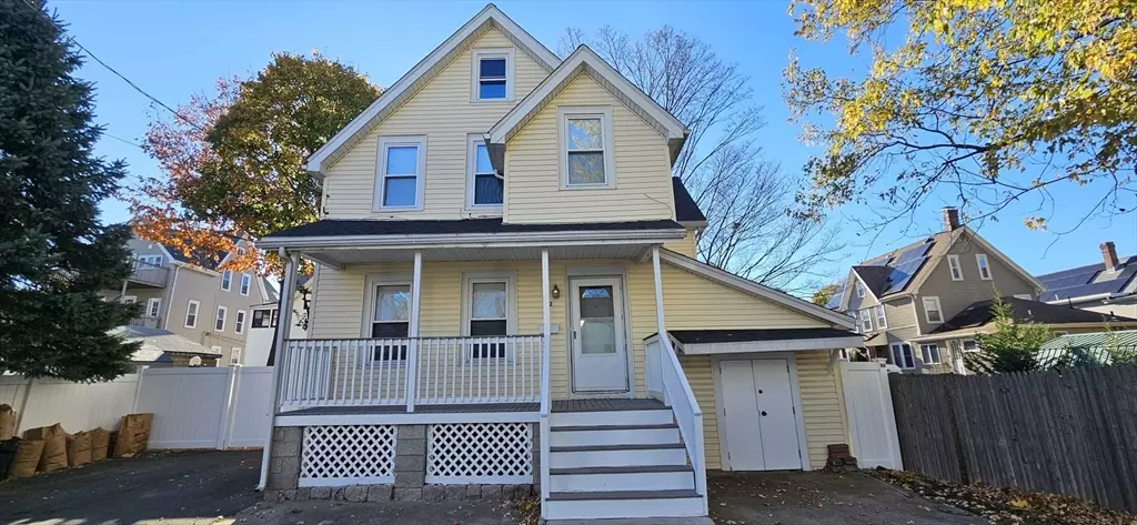 12 Queenwood Ter, Malden, MA 02148