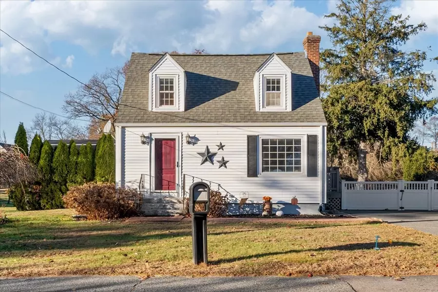 13 Depot St, North Attleboro, MA 02760