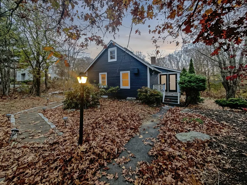 Salem, MA 01970,8 Wyman Ave