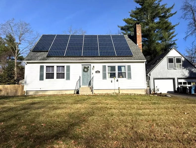 14 Indian Hill Rd, Ware, MA 01082