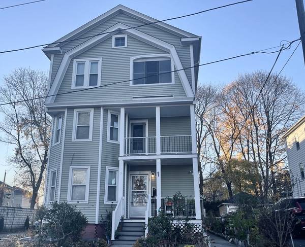 3 Henderson Ave #3, Worcester, MA 01603