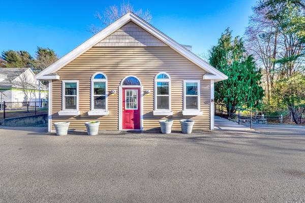 1342 Main Street, Walpole, MA 02081