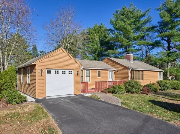 552 North Rd, Sudbury, MA 01776