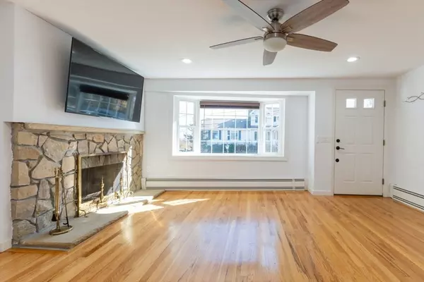 West Boylston, MA 01583,60 Bowen St