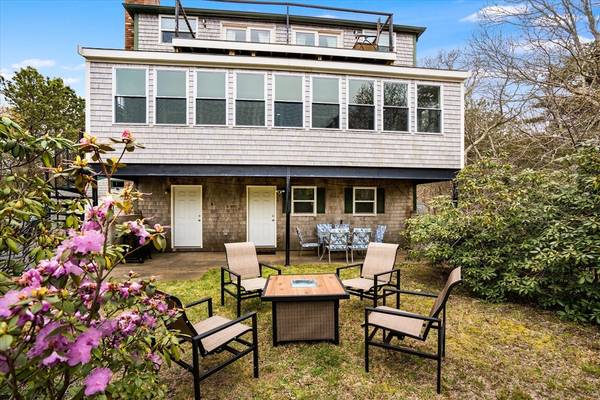 Edgartown, MA 02539,97 3rd St N