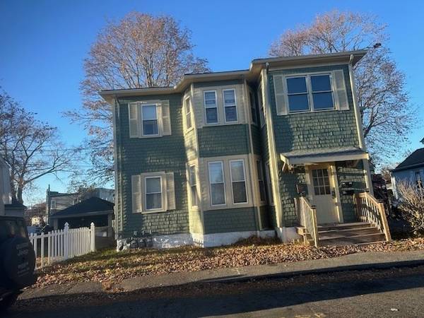 16 Alger Ave, Taunton, MA 02780