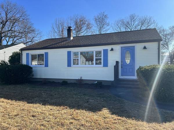 43 Falmouth Rd, Chicopee, MA 01020