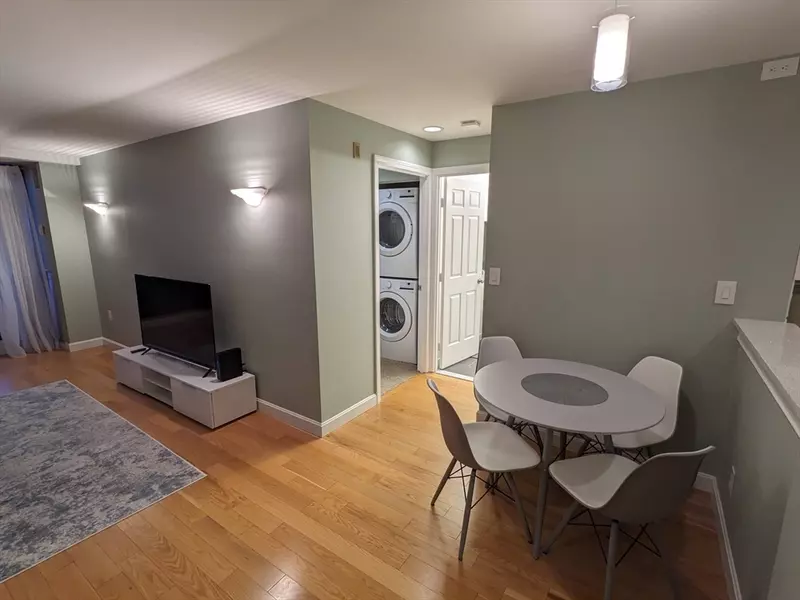 350 Revere Beach Blvd #FURNISHED, Revere, MA 02151