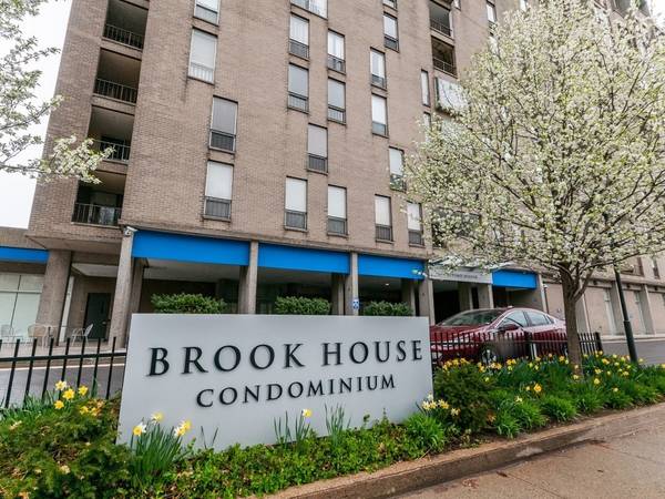 33 Pond Ave. #515, Brookline, MA 02445