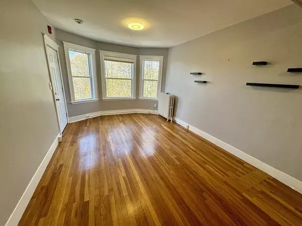 12 Glenside #2, Boston, MA 02130