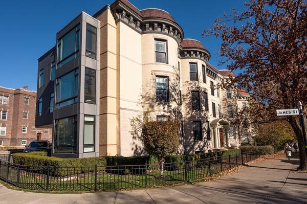 1248 Beacon St #3, Brookline, MA 02446