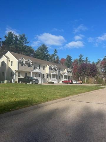 31 Pineridge Way #31, Middleboro, MA 02346