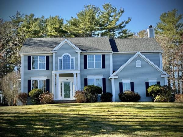 15 Philips Farm Rd, Marshfield, MA 02050