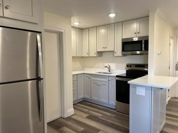 25 Minot Street #1E, Reading, MA 01867