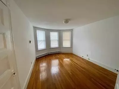 412 Centre #2, Boston, MA 02130