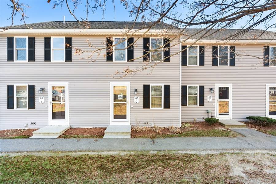 65 Olde Colonial Dr #2, Gardner, MA 01440