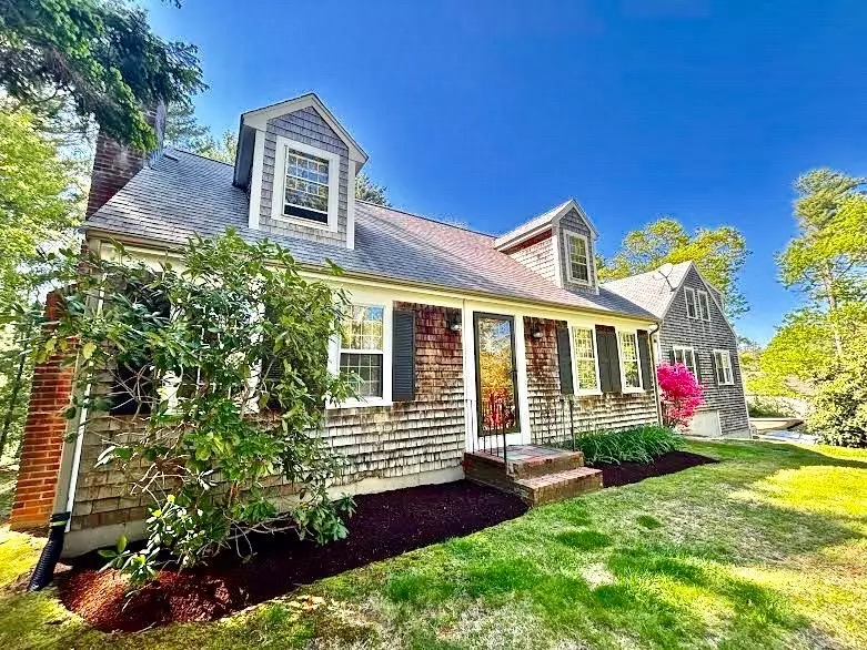 Duxbury, MA 02332,62 Teakettle Ln
