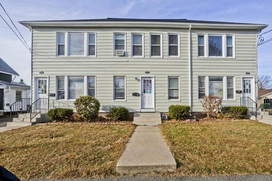 74 Percy St, Chicopee, MA 01020