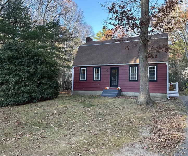 6 Garden Drive, Carver, MA 02330