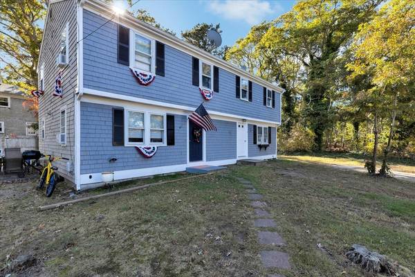 7 Niblick St, Dennis, MA 02660