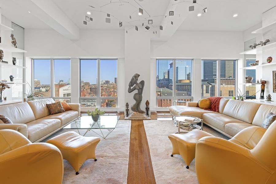 360 Newbury St #709/710, Boston, MA 02115