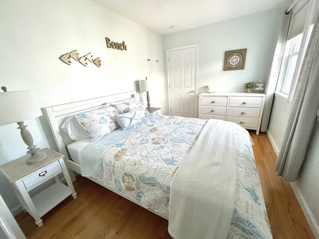 Salisbury, MA 01952,116 Central #B1