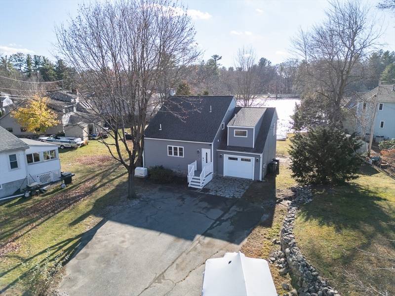 4 Island Path, Westford, MA 01886