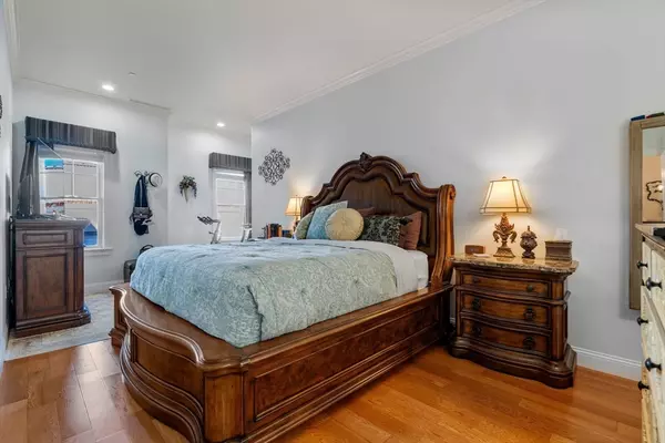 655 E 2nd #103, Boston, MA 02127