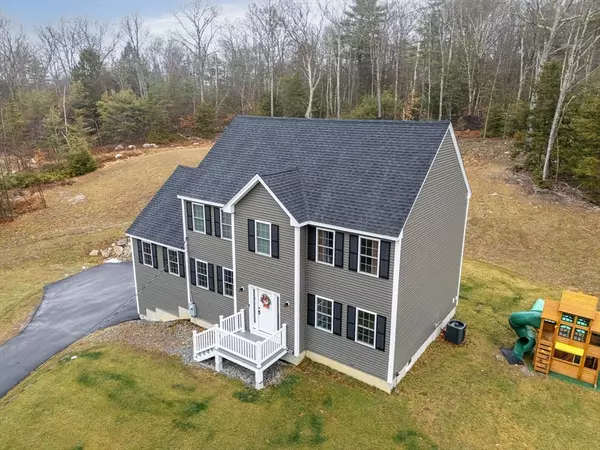 16 Sled Rd,  Ashburnham,  MA 01430