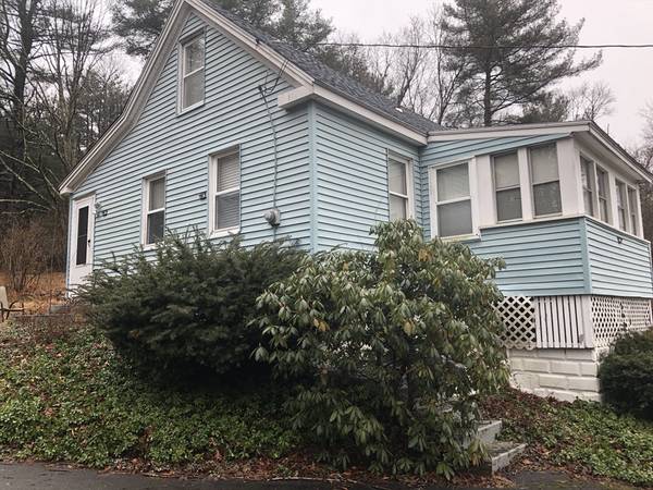 266 Pleasant St, Franklin, MA 02038