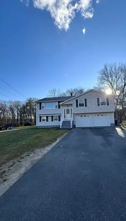 Dracut, MA 01826,467 Arlington St