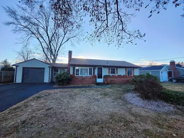 585 Chapin St, Ludlow, MA 01056