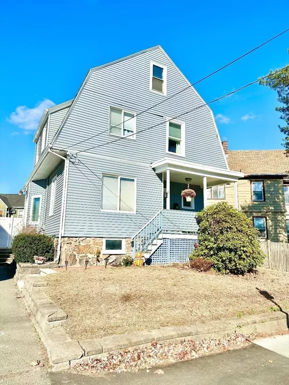 Swampscott, MA 01907,84 Columbia Street