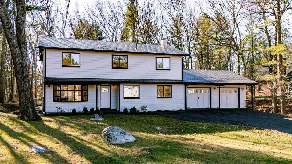 4 Fox Run Drive, Bedford, MA 01730