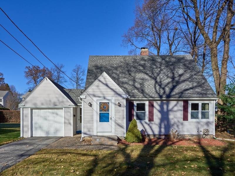 2 Benjamin Road, Worcester, MA 01602