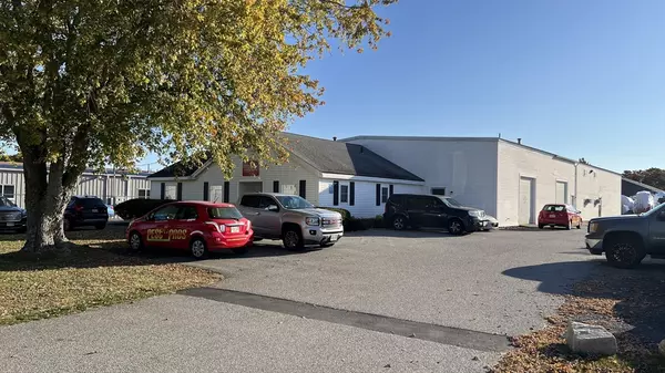 20 Commerce Park Rd, Bourne, MA 02559