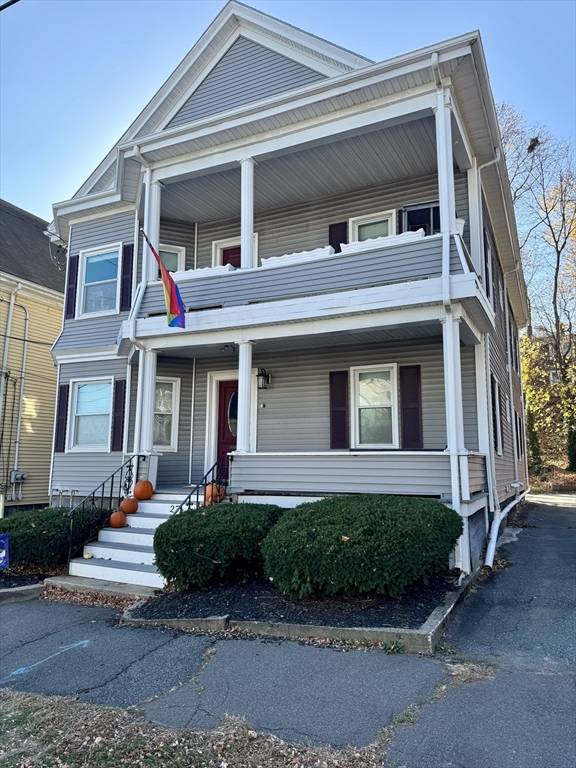 27 Dunlap St #3, Salem, MA 01970