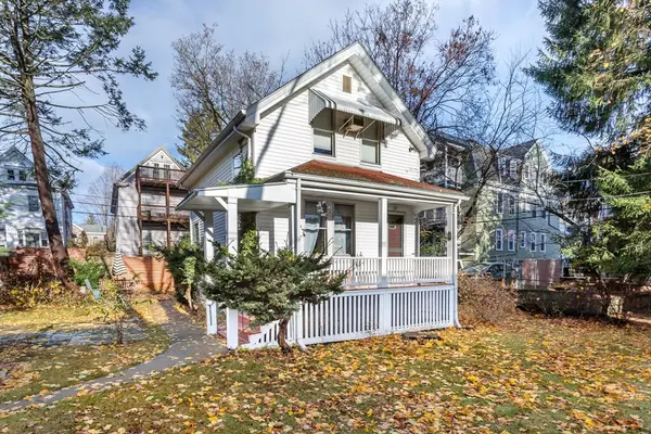 16 Hilburn Place, Boston, MA 02131