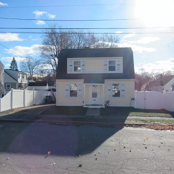 99 Homestead Rd, Lowell, MA 01850