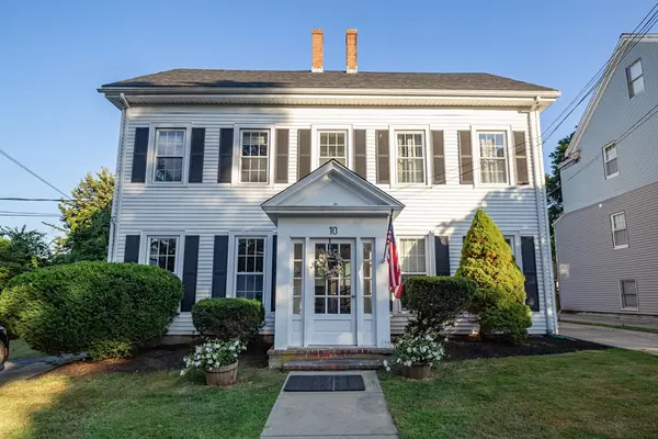 10 Cushman St #3, Plymouth, MA 02360