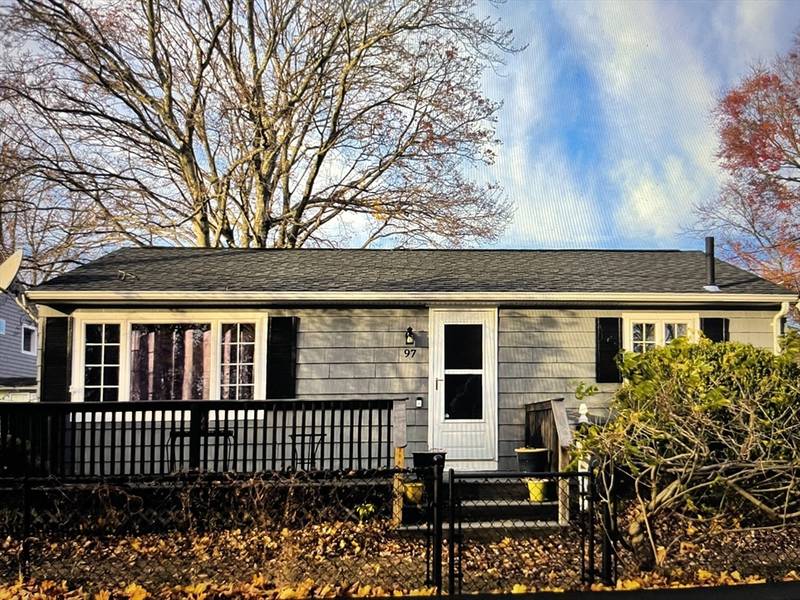 97 Gardner Avenue, Swansea, MA 02777