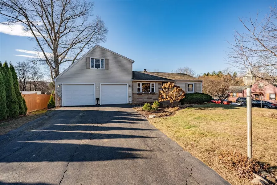 27 Fred Jackson Rd, Southwick, MA 01077